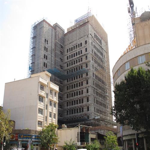 تکمیل عملیات اجرایی مجتمع تجاری اداری غدیر